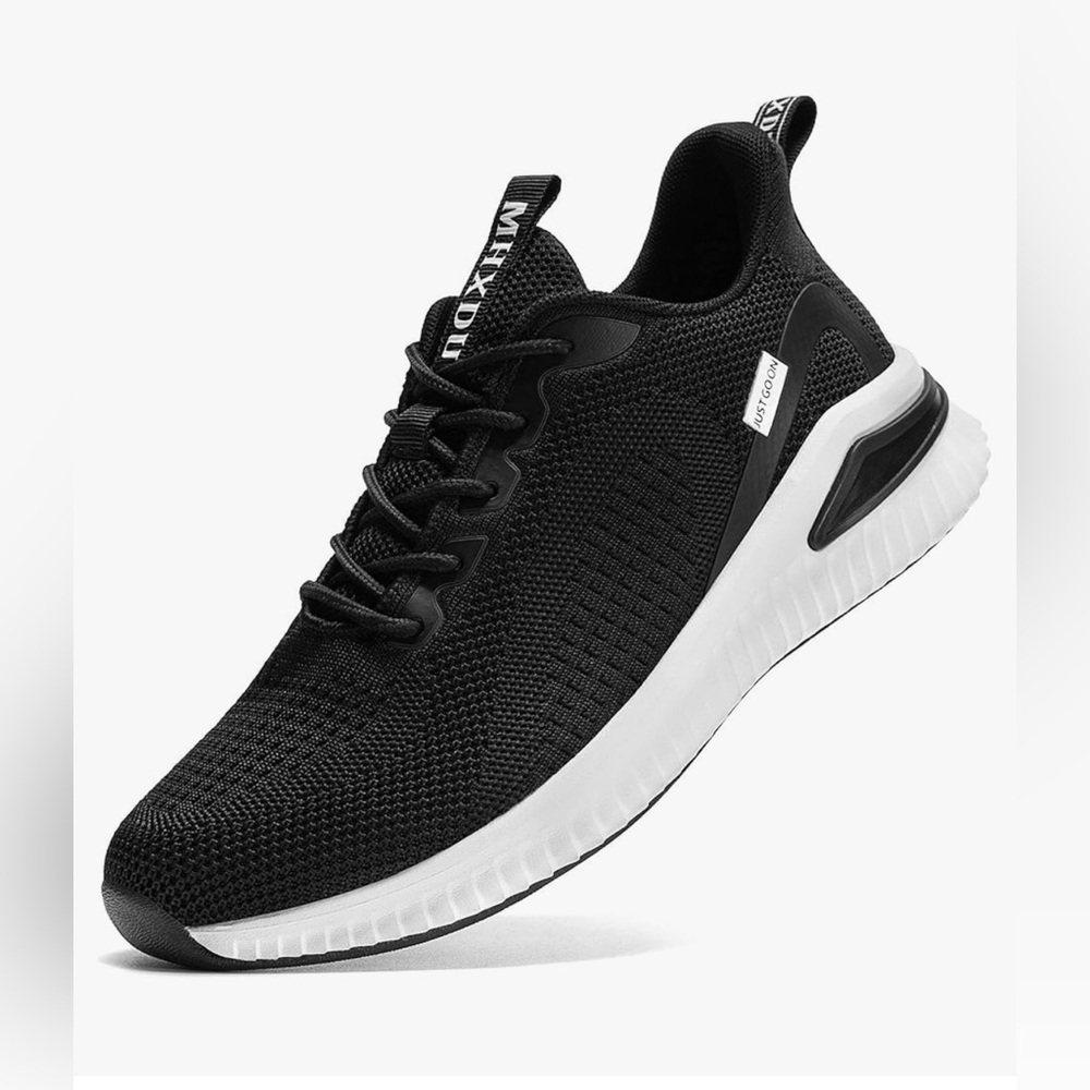 MHXDU sneakers